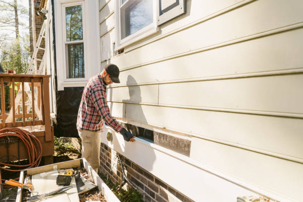 Trusted Emergency Siding Repair service in Lowellville, OH - Creative Siding